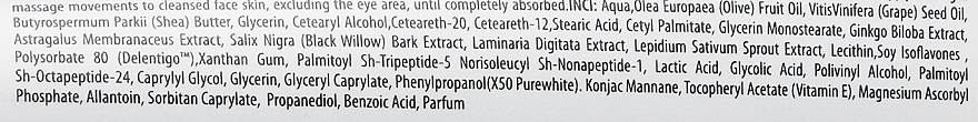 Крем для лица с липосомальным витамином С - pHarmika Cream Liposomal Vitamin C — фото N3
