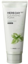 Парфумерія, косметика Пінка для вмивання «М'ята» - The Face Shop Herb Day 365 Cleansing Foam Spearmint