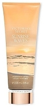 Парфюмированный лосьон для тела - Victoria's Secret Sunrise Waves Fragrance Lotion  — фото N1