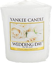 Духи, Парфюмерия, косметика Ароматическая свеча "День свадьбы" - Yankee Candle Wedding Day