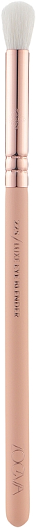 Пензлик для тіней 225 - Zoeva Luxe Eye Blender Rose Golden — фото N1