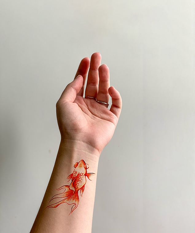 Татуировки на пальцах - особенности и их значение | lilyhammer.ru | Дзен