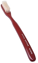 Зубна щітка жорстка, бордова - Acca Kappa Vintage Tooth Brush Nylon Hard Venetian Red Color — фото N1