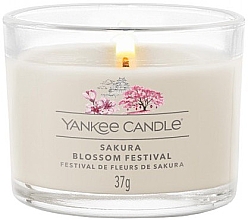 Духи, Парфюмерия, косметика Ароматическая свеча в стакане "Цветение сакуры" - Yankee Candle Sakura Blossom Festival (мини)