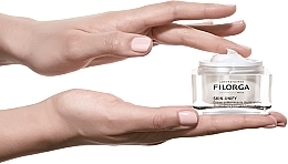 Освітлювальний крем для обличчя - Filorga Skin-Unify Illuminating Even Skin Tone Cream — фото N3