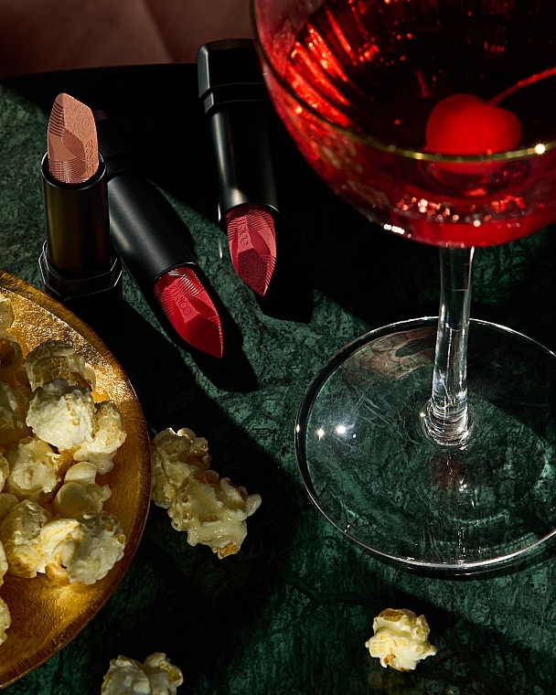 Помада для губ - Catrice Scandalous Matte Lipstick — фото N10