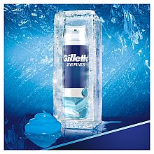 Гель для гоління для чутливої шкіри, з ефектом охолодження - Gillette Series Sensitive Cool Skin Shave Gel for Men — фото N6