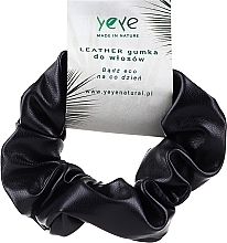 Парфумерія, косметика Шкіряна резинка для волосся 10.5 х 3.5 см, чорна - Yeye Leather Scrunchie
