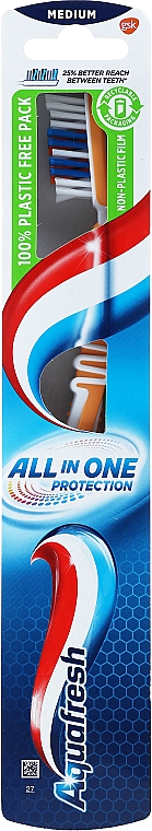 Зубная щетка средней жесткости, оранжевая с белым - Aquafresh All In One Protection — фото N1
