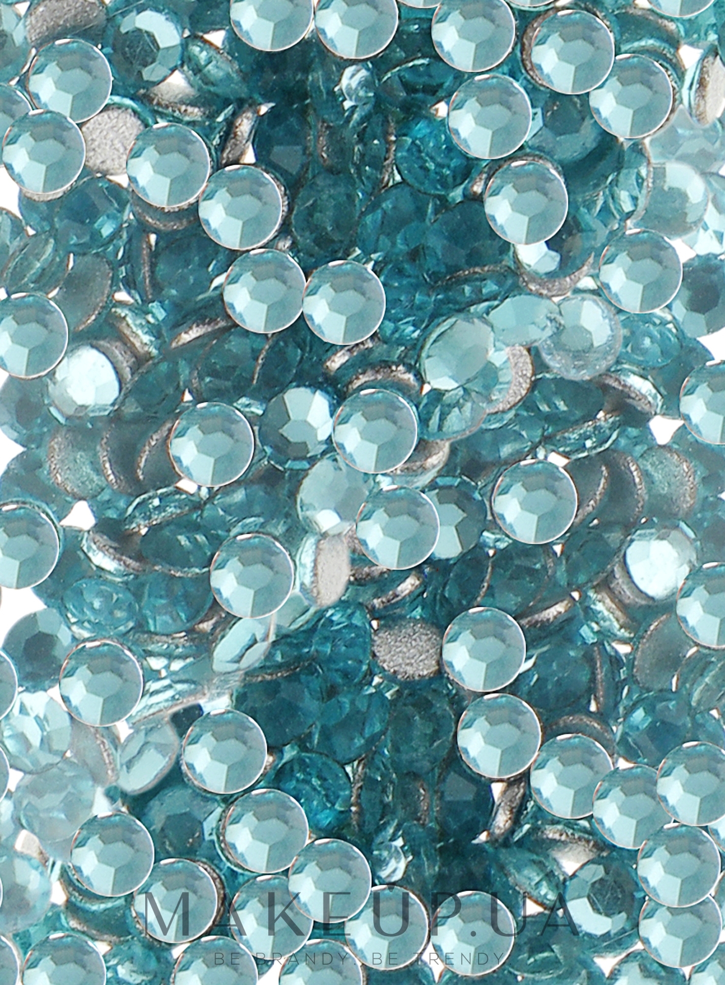 Декоративні кристали для нігтів "Aqua Bohemica", розмір SS 03, 200 шт. - Kodi Professional — фото 200шт
