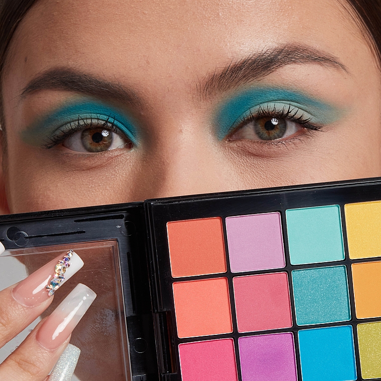 Палетка тіней - NYX Professional Makeup Ultimate Shadow Palette — фото N10