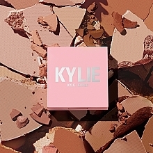 Бронзер - Kylie Cosmetics Pressed Bronzing Powder — фото N7