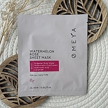 ПОДАРОК! Тканевая маска с арбузной розой - Omeya Watermelon Rose Sheet Mask — фото N1