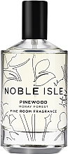 Noble Isle Pinewood - Ароматический спрей для комнаты — фото N2