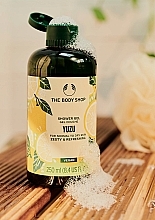 Гель для душу "Японський юзу" - The Body Shop Yuzu Shower Gel — фото N2