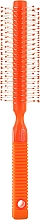 Духи, Парфюмерия, косметика Щетка для волос , круглая, с резиновой ручкой, оранжевая - Titania