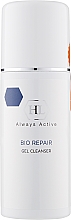 Пінистий гель для ніжного очищення шкіри - Holy Land Cosmetics Bio Repair Gel Cleanser — фото N1