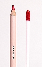 Набор для макияжа губ - Makeup Revolution Lip Contour Kit Sassy Red (lipstick/3ml + l/pencil/0.8g) — фото N4