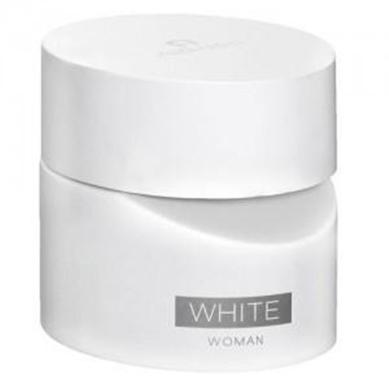 Aigner White Woman