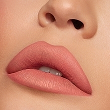 Матовая жидкая помада для губ - Kylie Cosmetics Matte Liquid Lipstick — фото N2