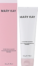 Зволожувальний очищувальний засіб для сухої та нормальної шкіри - Mary Kay Hydrating Cleanser — фото N2