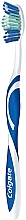 Зубная щетка "Тройное действие" средней жесткости, 1+1, синяя + салатовая - Colgate Triple Action Medium Toothbrush — фото N4