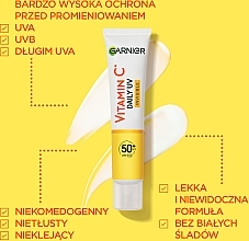 Легкий дневной флюид для лица - Garnier Skin Naturals Vitamin C Daily UV Brightenning Fluid SPF50+ — фото N13