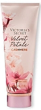 Victoria's Secret Velvet Petals Cashmere - Лосьон для тела — фото N1