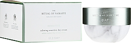 Парфумерія, косметика Заспокійливий денний крем для обличчя - Rituals The Ritual Of Namaste Calming Sensitive Day Cream