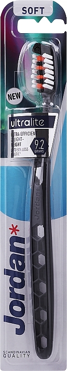 Зубная щетка, мягкая, черная - Jordan Ultralite Soft Toothbrush — фото N1