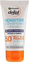 Солнцезащитный крем для лица - Garnier Delial Ambre Solaire Sensitive Advanced Face Cream SPF50+ — фото N1