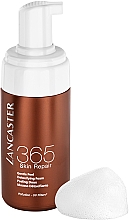 Отшелушивающая пенка для умывания - Lancaster 365 Skin Repair Gentle Peel Detoxifying Foam — фото N4