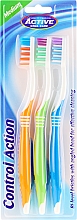 Набір зубних щіток середньої жорсткості, помаранчева, зелена + блакитна  - Beauty Formulas Control Action Toothbrush — фото N1
