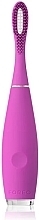 Парфумерія, косметика Дитяча електрична зубна щітка - Foreo Issa Kids Merry Berry Shark