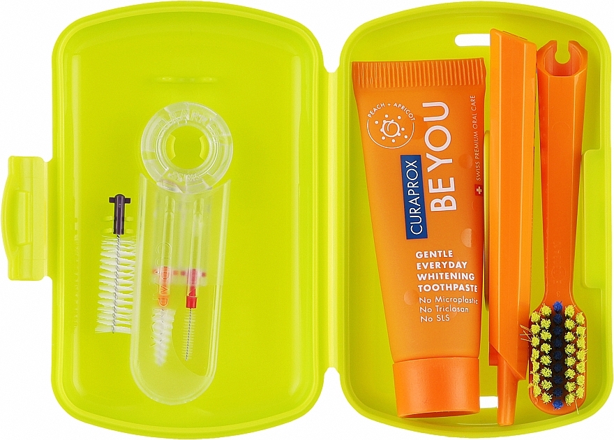 Набор дорожный ортодонтический, зеленый - Curaprox Ortho Travel Set (tbr/1pc + paste/10ml + brush/3pc + bag) — фото N2