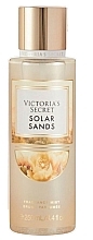 Парфюмированный спрей для тела - Victoria’s Secret Solar Sands Fragrance Mist  — фото N1