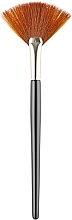 Парфумерія, косметика Пензлик віяловий для макіяжу, 498749 - Inter-Vion Fan Brush