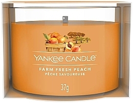 Духи, Парфюмерия, косметика Ароматическая свеча в стакане мини - Yankee Candle Farm Fresh Peach Mini