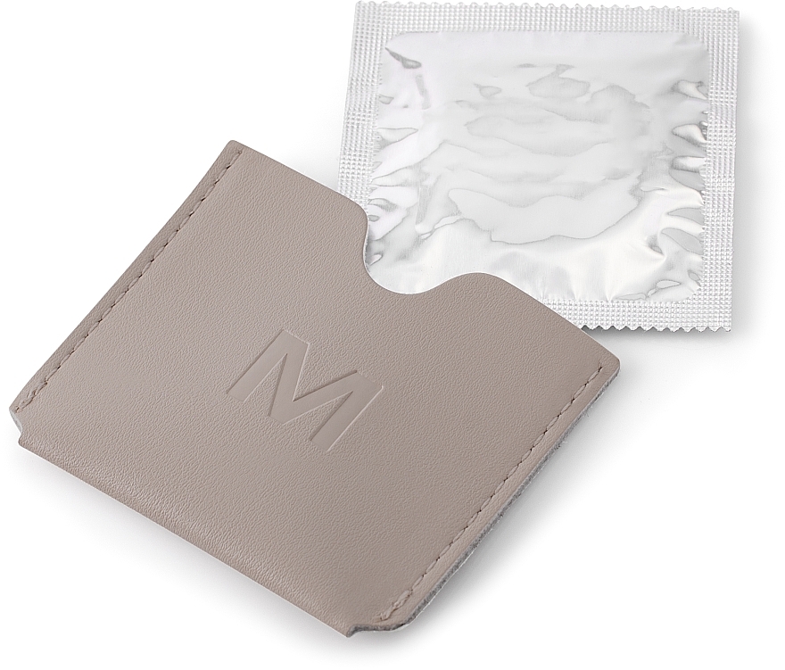 Кейс для презерватива, тауп "Classic" - MAKEUP Condom Holder Pu Leather Taupe — фото N2