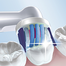 Электрическая зубная щетка, розовая - Oral-B Vitality 100 D100.413.1 PRO 3D — фото N7