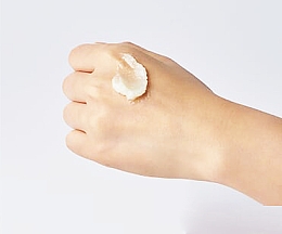 Увлажняющий бальзам для чувствительной и раздраженной кожи - Ovaco Healing Zone x5 Balm — фото N4