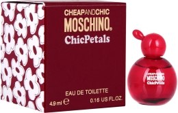 Парфумерія, косметика Moschino Cheap And Chic Chic Petals - Туалетна вода (міні) (тестер)