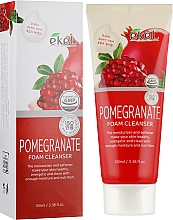 Пенка для умывания с экстрактом граната - Ekel Foam Cleanser Pomegranate — фото N1
