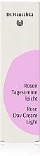 Духи, Парфюмерия, косметика Дневной легкий крем с экстрактом цветов розы - Dr. Hauschka Rose Day Cream Light
