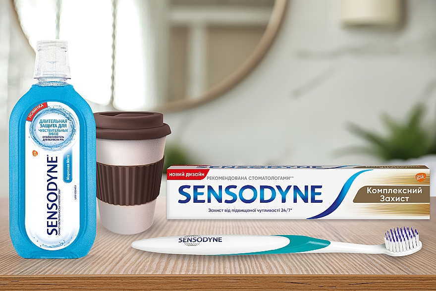 Зубна щітка "Глибоке очищення", м'ятна - Sensodyne Deep Clean Soft — фото N6