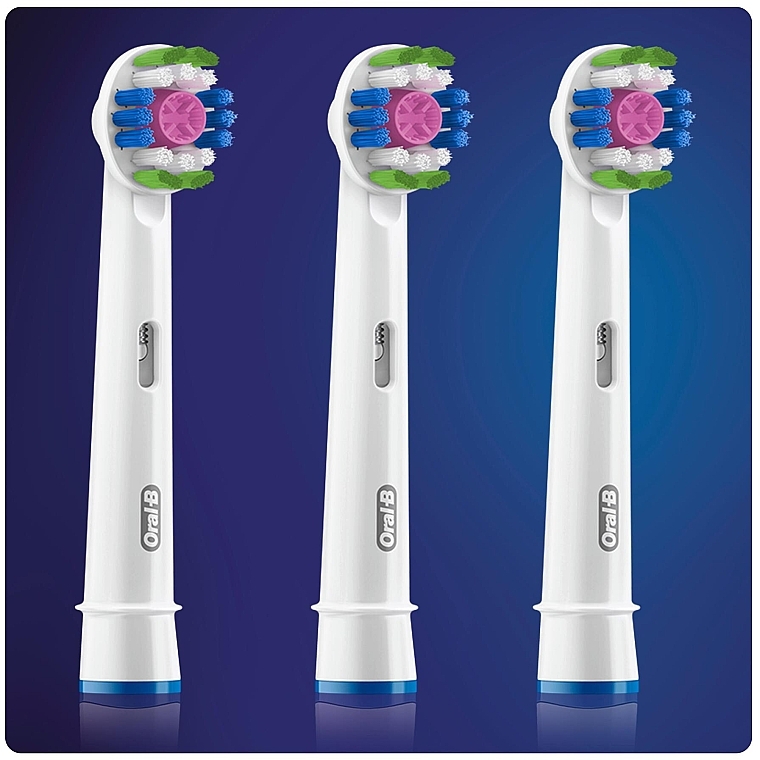 Сменные насадки для электрической зубной щетки, 3 шт - Oral-B 3D White CleanMaximiser Refill Heads — фото N3