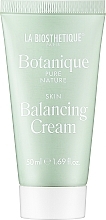 Духи, Парфюмерия, косметика Увлажняющий крем для всех типов кожи - La Biosthetique Botanique Pure Nature Balancing Cream