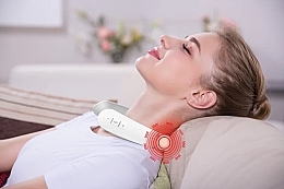 Масажер для шиї та плечей - Bodi-Tek Neck & Shoulder Massager — фото N4