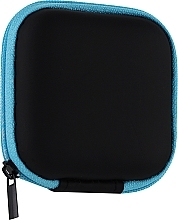 Парфумерія, косметика Портативна міні-сумка для зарядного пристрою, монет, навушників "Чорний з блакитним" - Bubble Bar 
