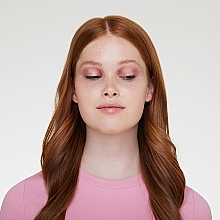Палетка для макияжа глаз - Essence Don't Stop Believing In… Mini Eyeshadow Palette — фото N12